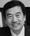 Portrait of Xiaodong Wang